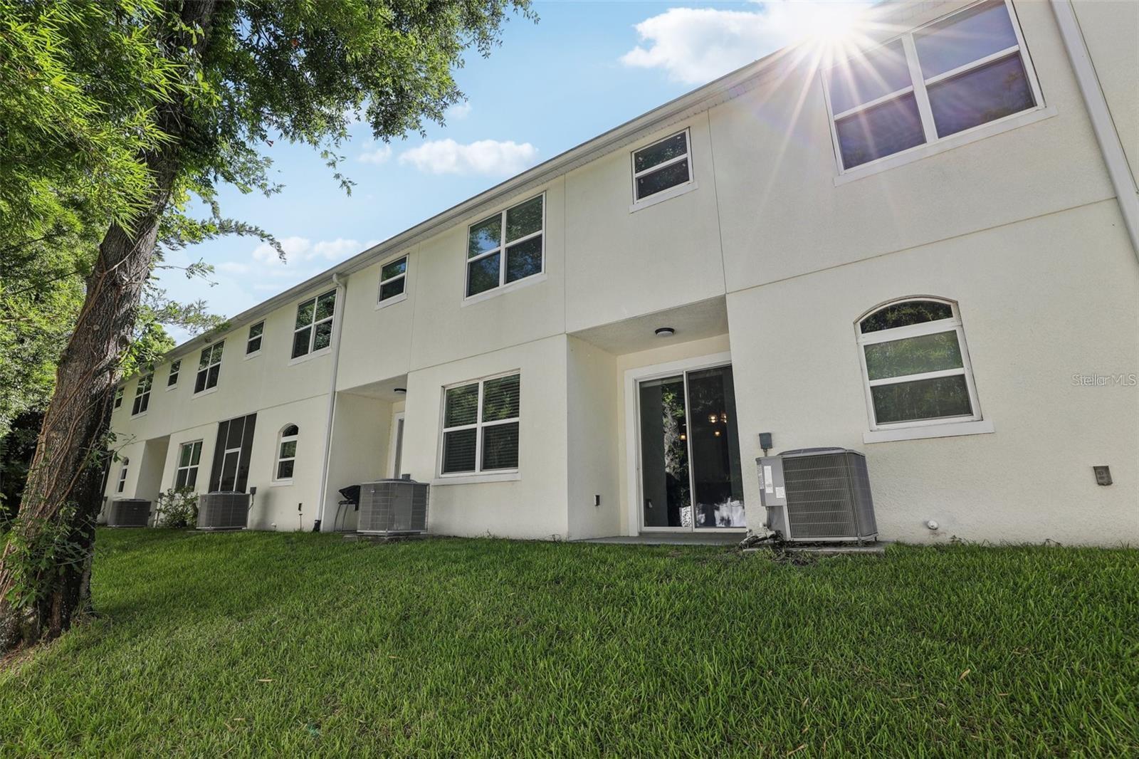 CORONADO TWNHMS - Residential Lease