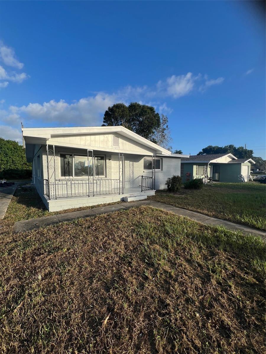 614 PAW PAW STREET