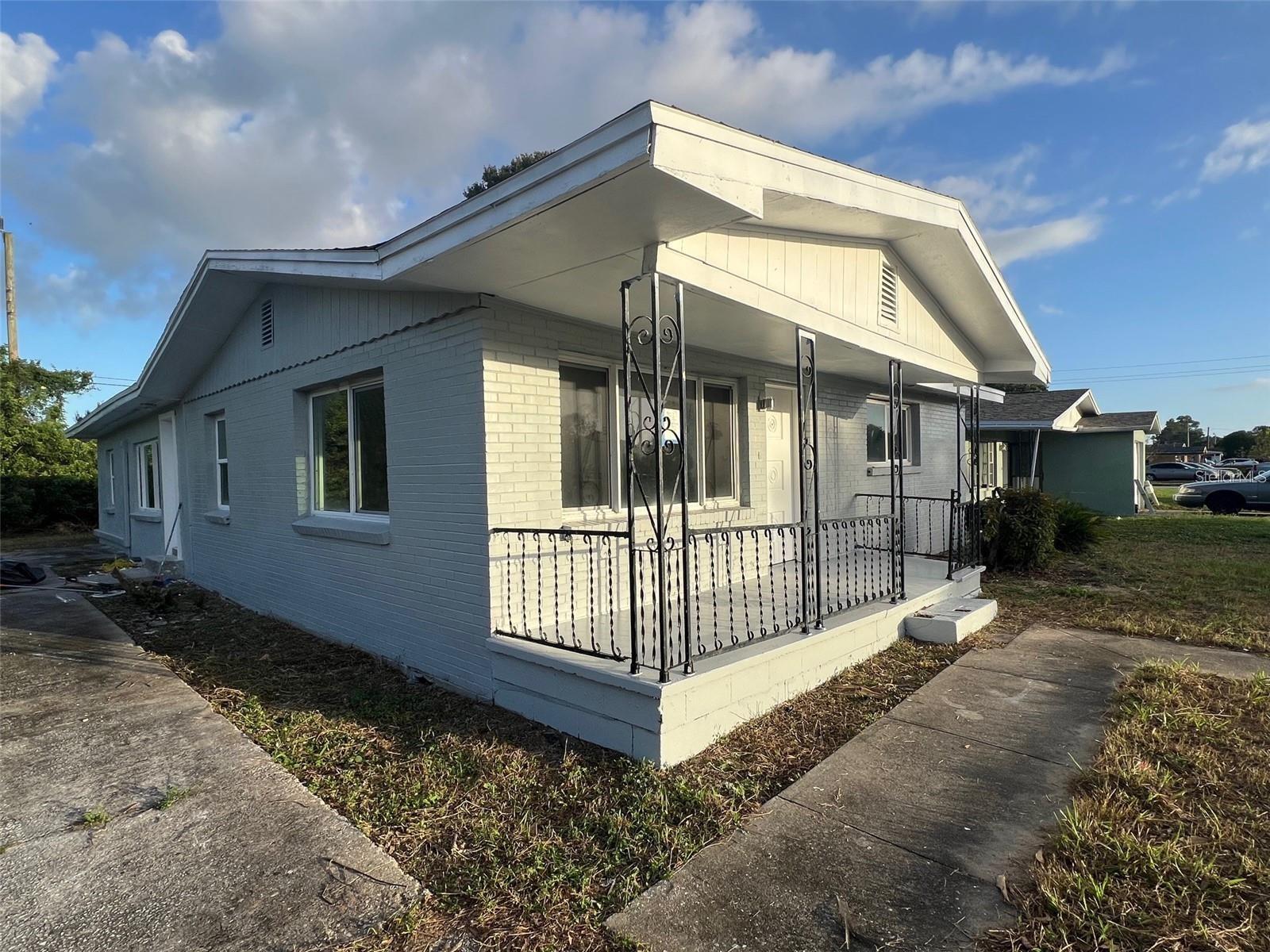 614 PAW PAW STREET