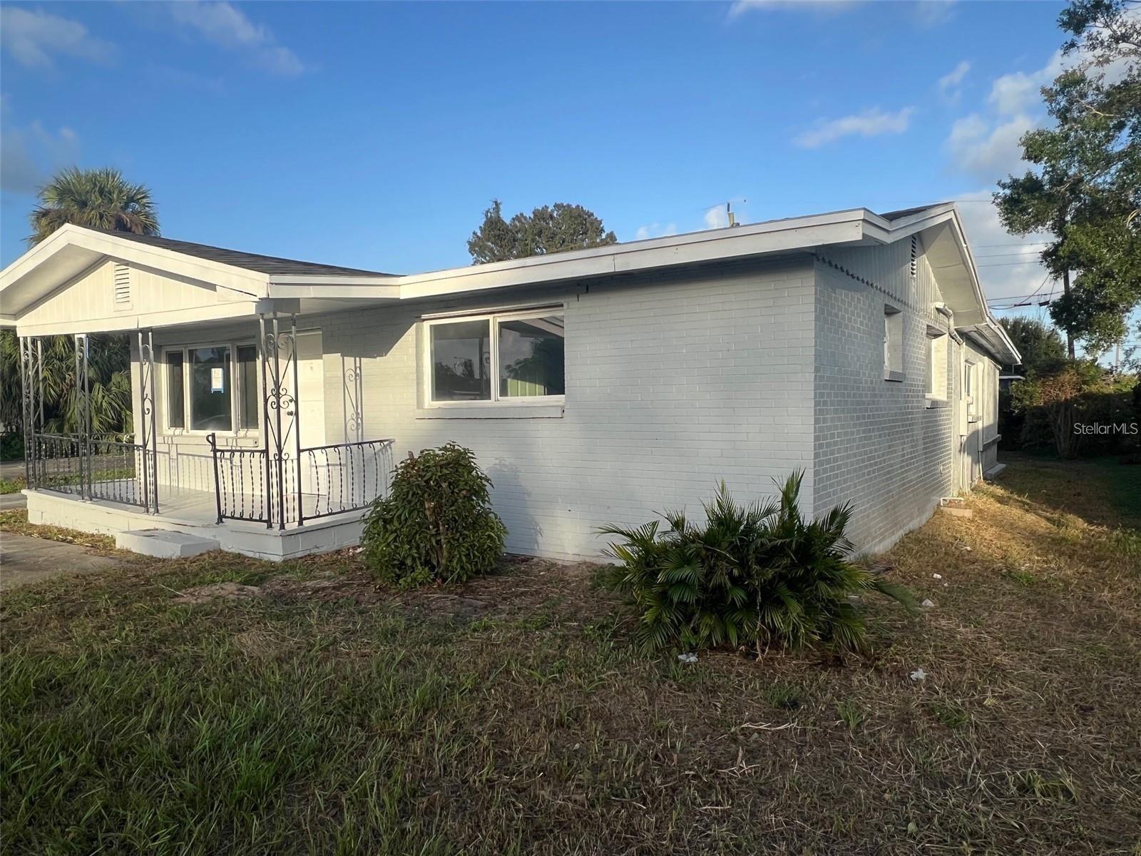 614 PAW PAW STREET
