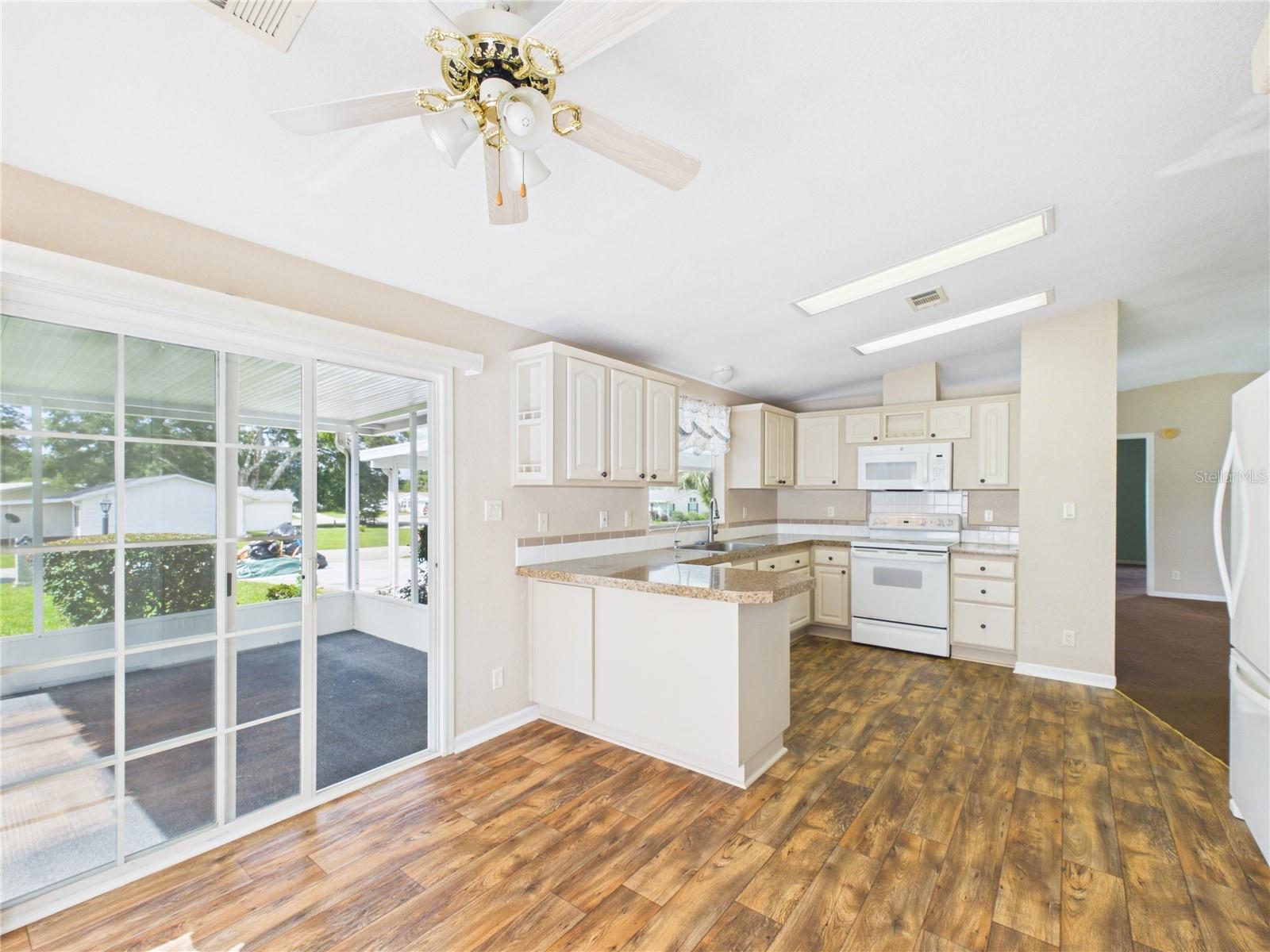 FALLS/OCALA 01 - Residential
