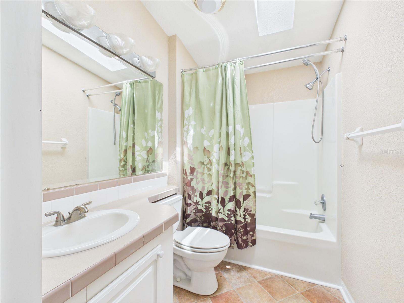 FALLS/OCALA 01 - Residential