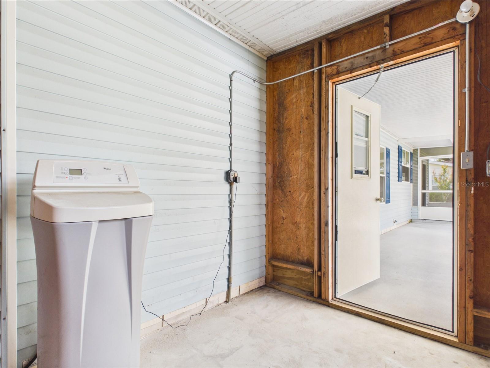 FALLS/OCALA 01 - Residential