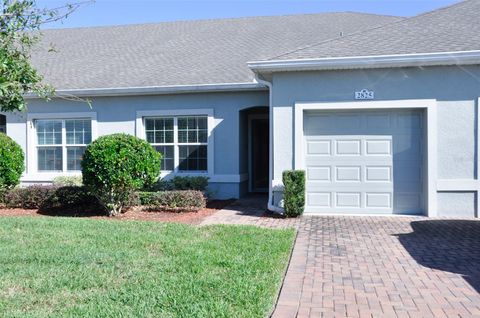 A home in WINTER HAVEN