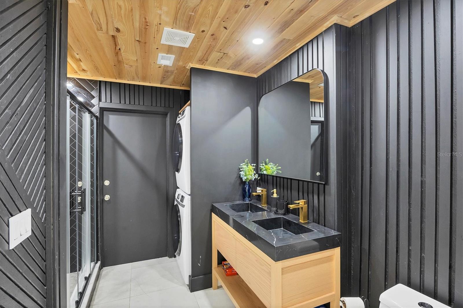 BENT TREE VILLAGE - Residential