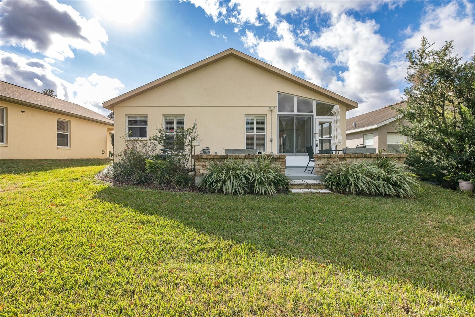 WELLINGTON AT SEVEN HILLS PH 4 LOT 406 - Residential