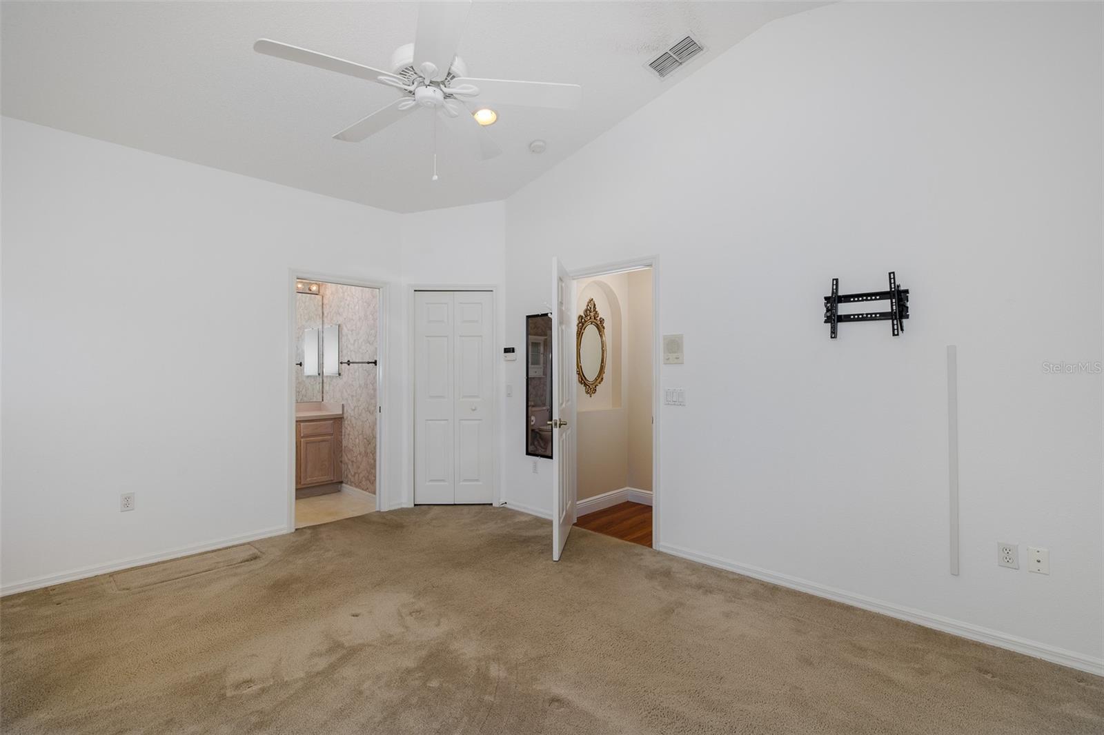 WELLINGTON AT SEVEN HILLS PH 4 LOT 406 - Residential