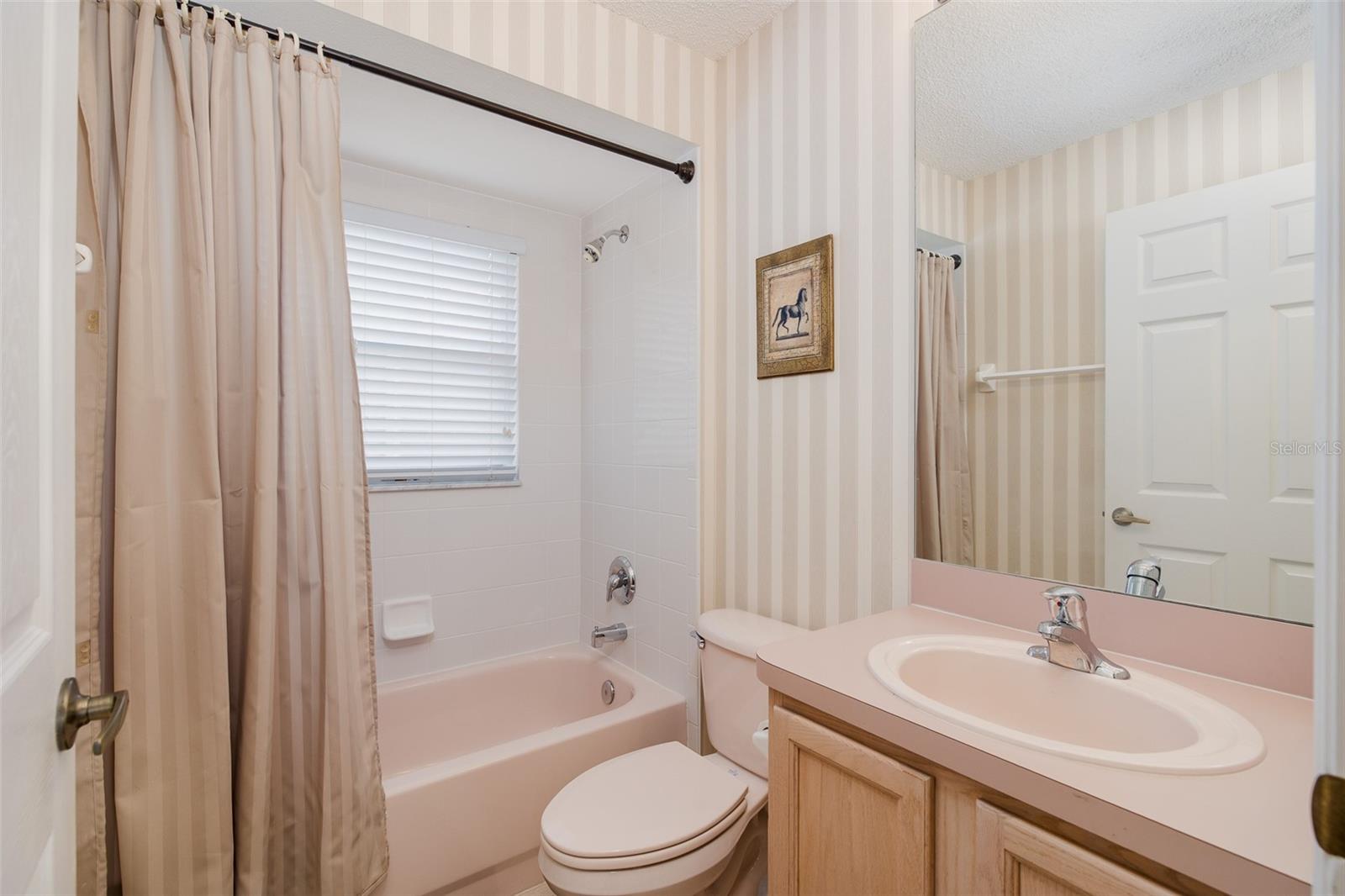 WELLINGTON AT SEVEN HILLS PH 4 LOT 406 - Residential