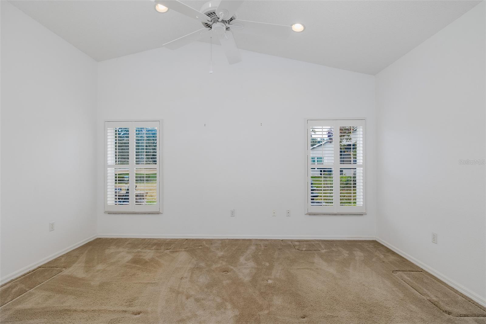 WELLINGTON AT SEVEN HILLS PH 4 LOT 406 - Residential