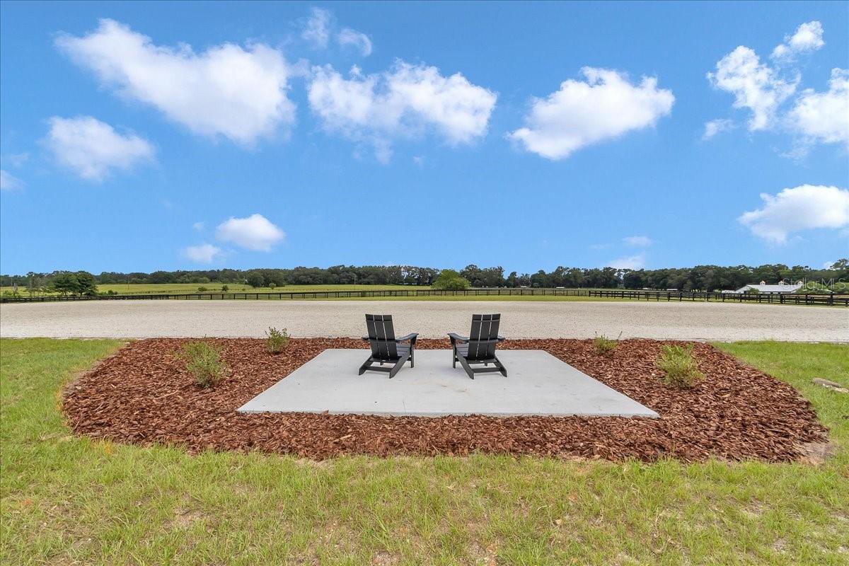 HAMMOCK LANE NORTH - Residential