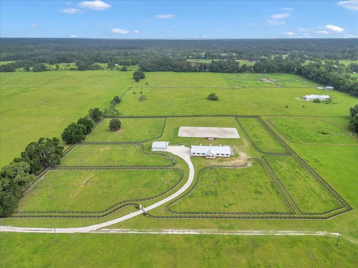 HAMMOCK LANE NORTH - Residential