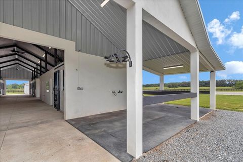 Tiny photo for 2945 NW 131st Street, Reddick, FL 32686 (MLS # OM703583)