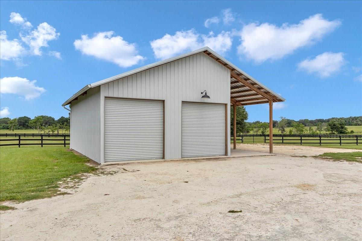 HAMMOCK LANE NORTH - Residential