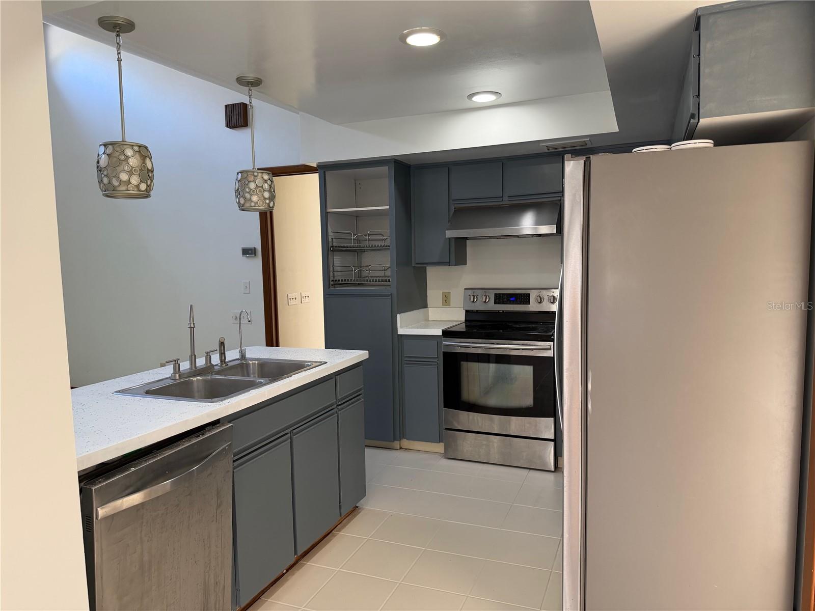 HARBOR ISLE - Residential