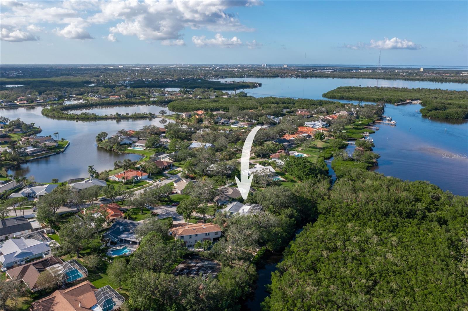HARBOR ISLE - Residential
