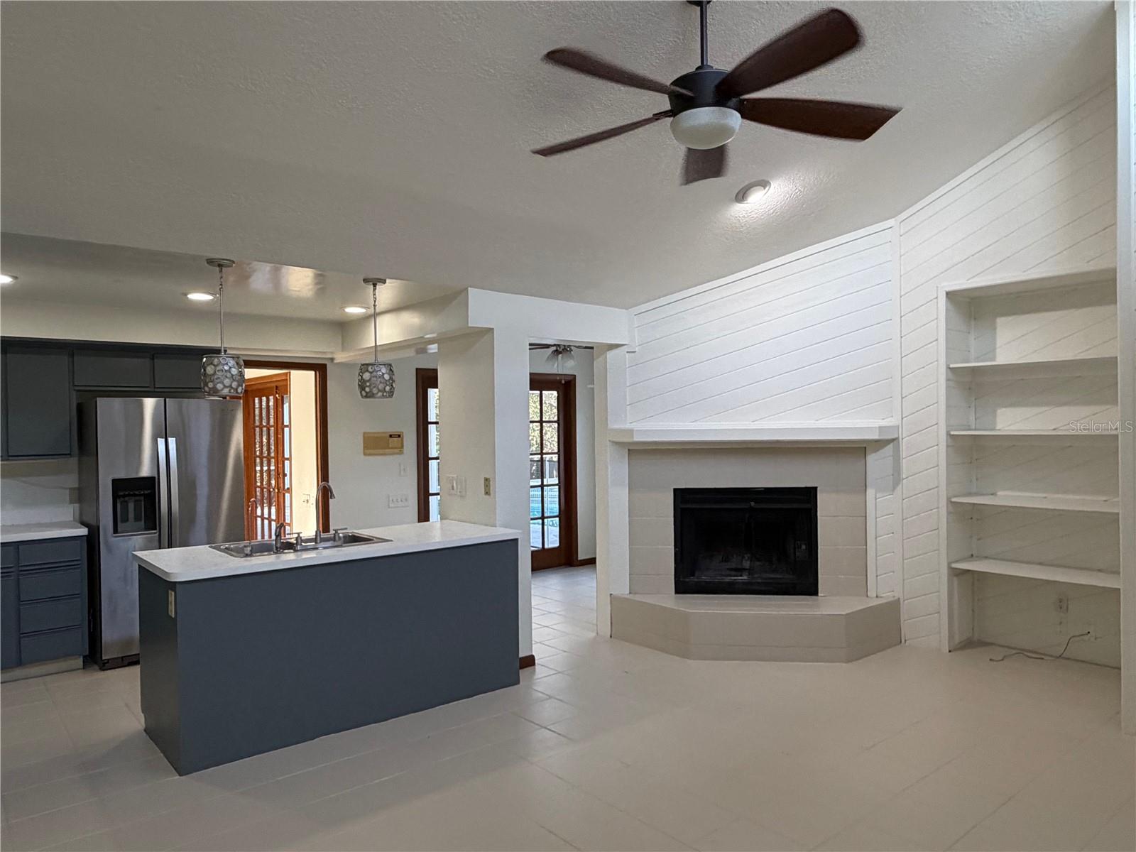 HARBOR ISLE - Residential