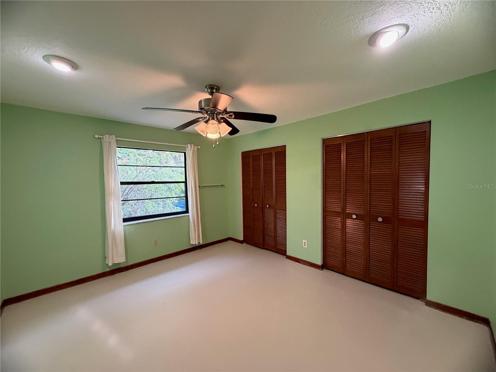 HARBOR ISLE - Residential