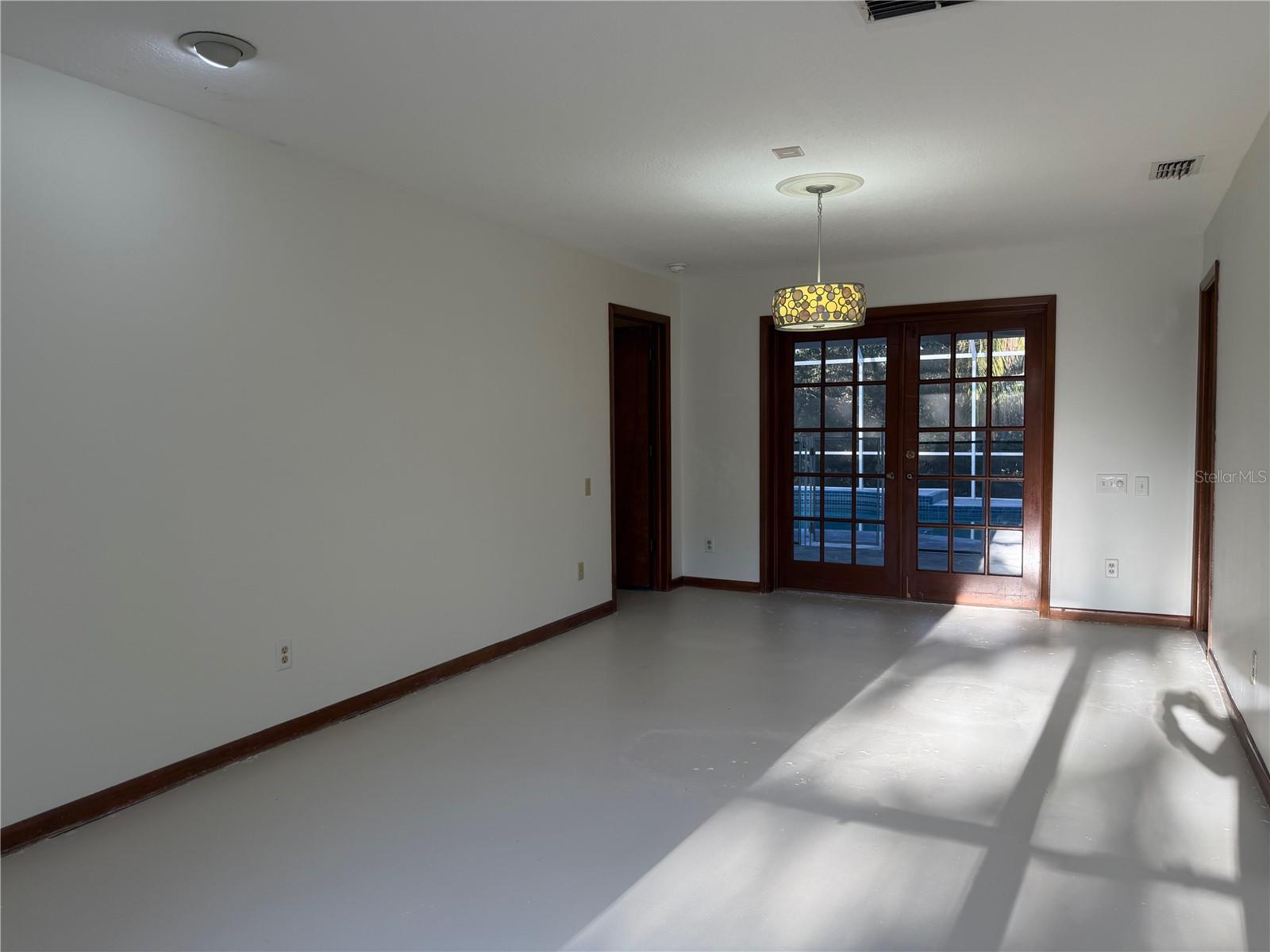 HARBOR ISLE - Residential