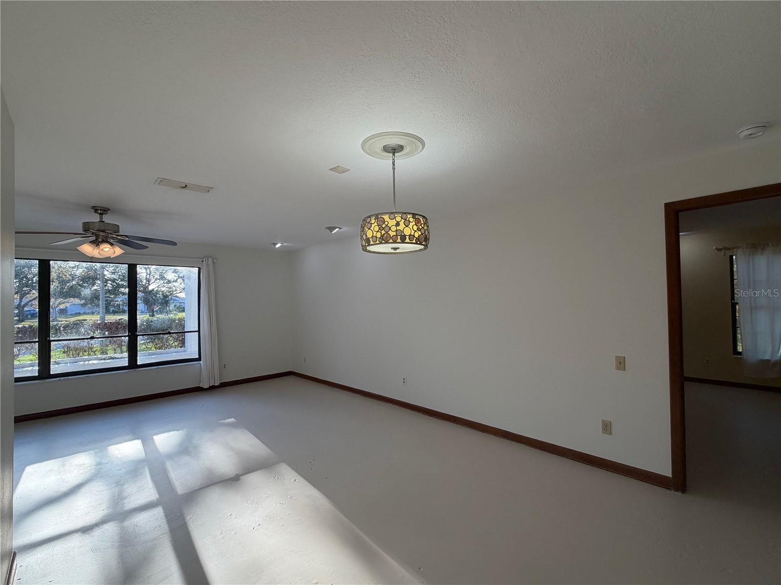 HARBOR ISLE - Residential