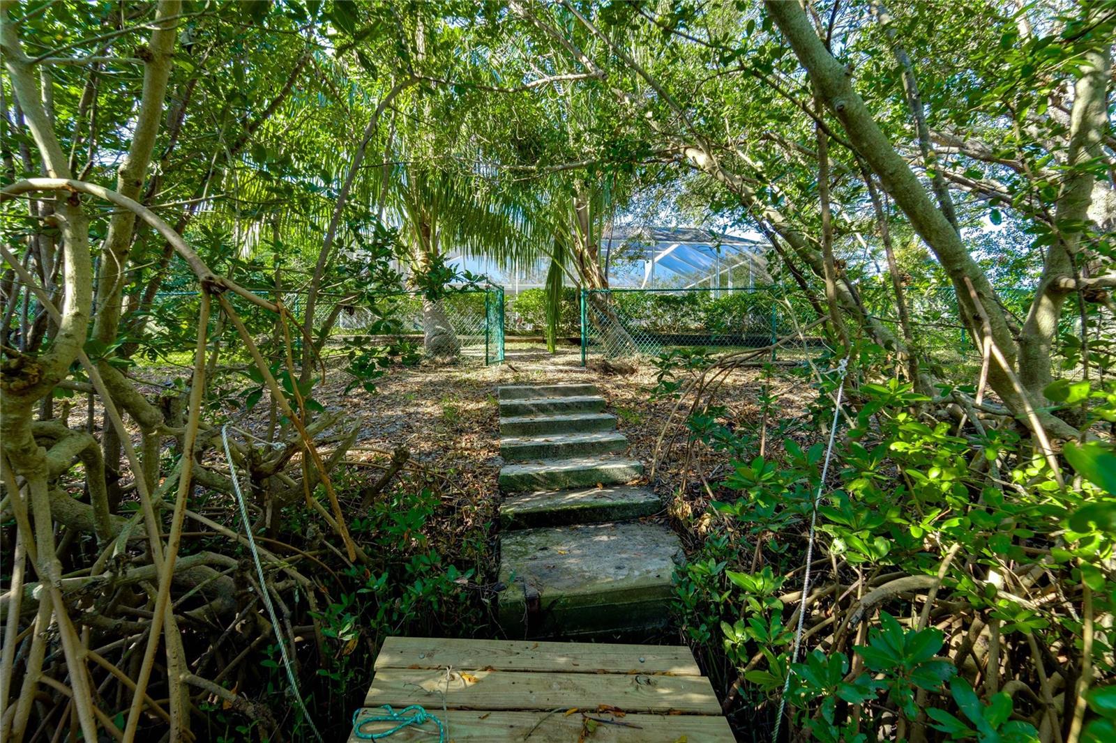 HARBOR ISLE - Residential