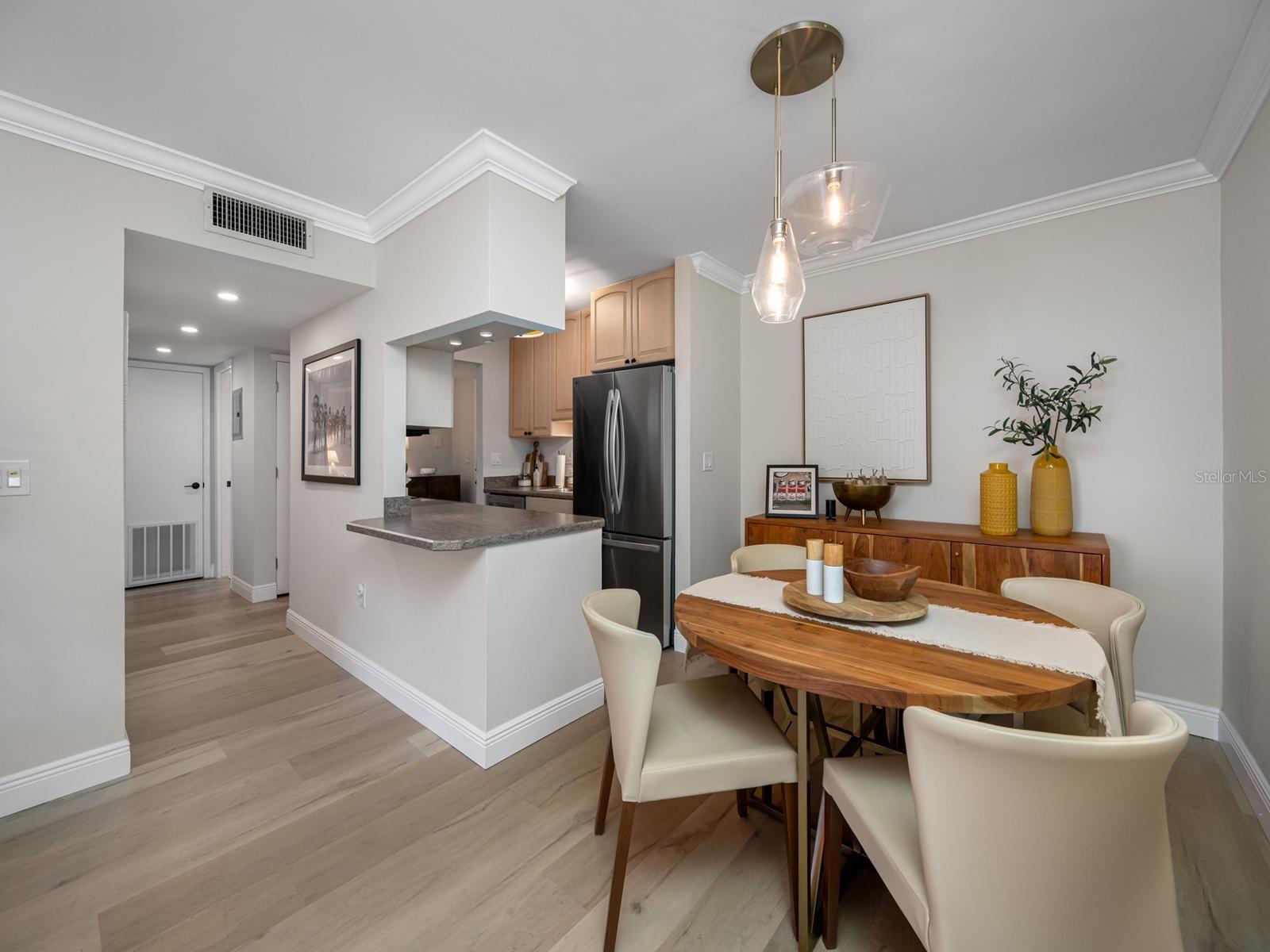 BAYSHORE TRACE CONDO - Residential