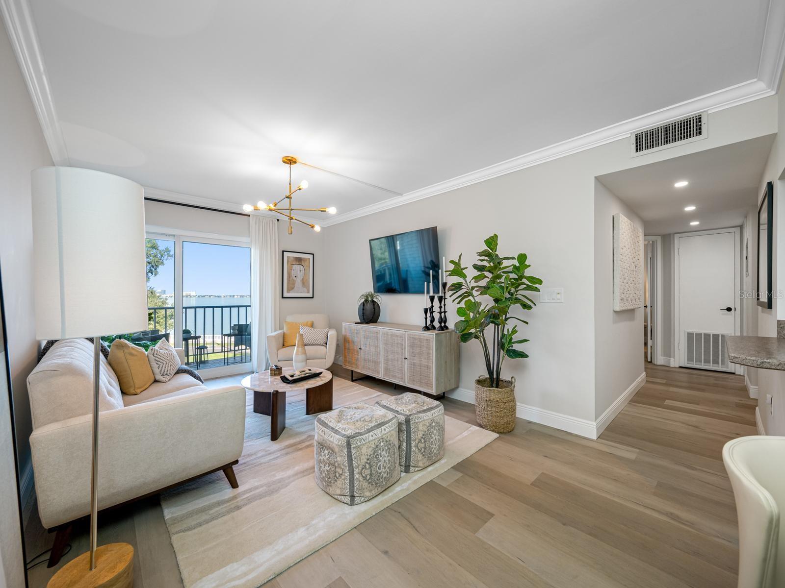 BAYSHORE TRACE CONDO - Residential