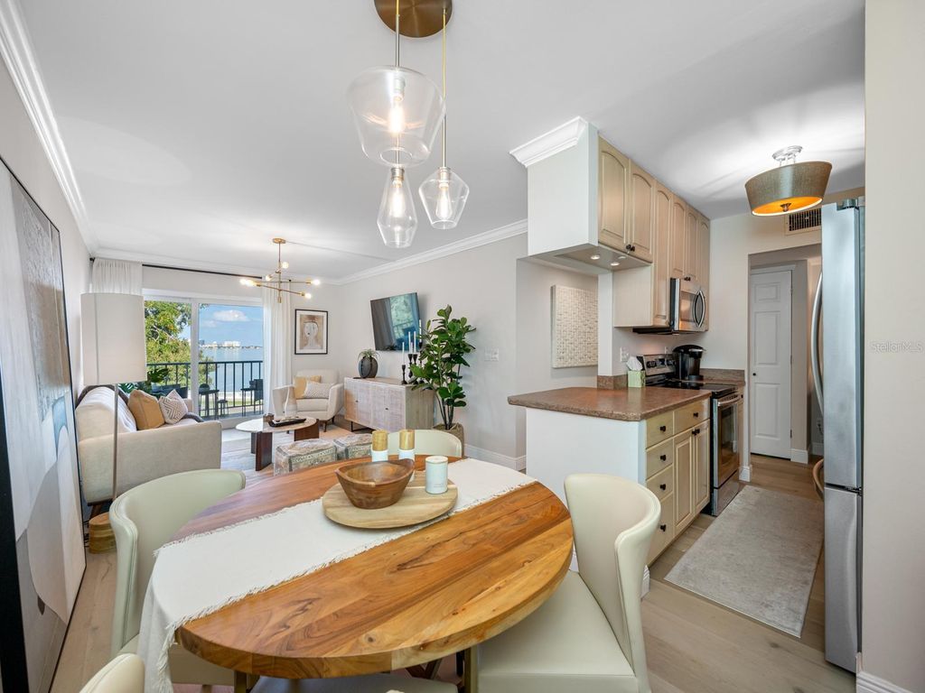 Photo of 3325 Bayshore Boulevard #B36, Tampa, FL 33629 (MLS # TB8462370)