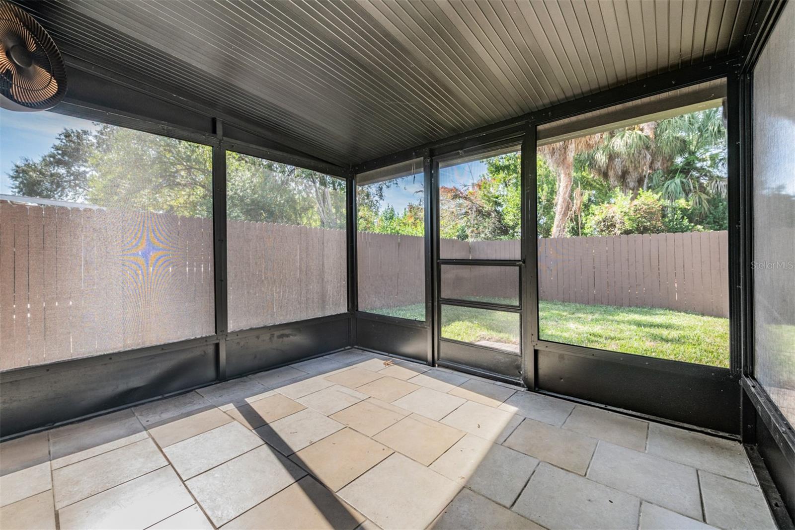 MANHATTAN MANOR REV - Residential