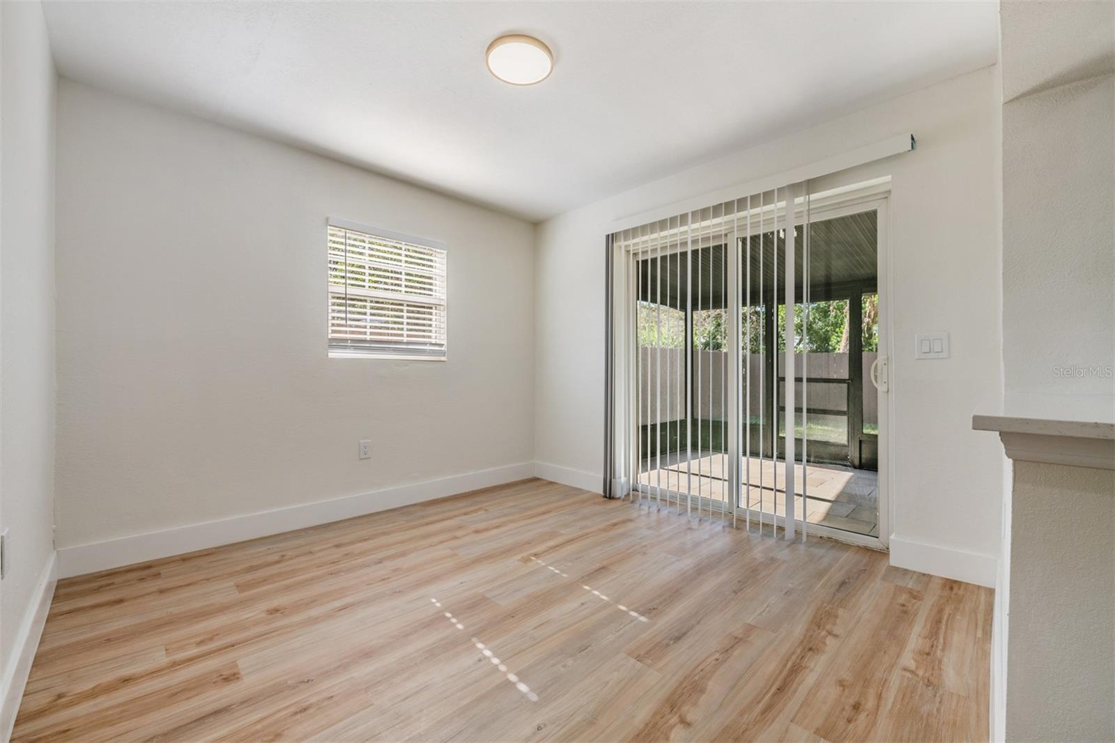 MANHATTAN MANOR REV - Residential