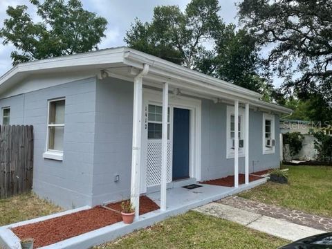 A home in DELTONA