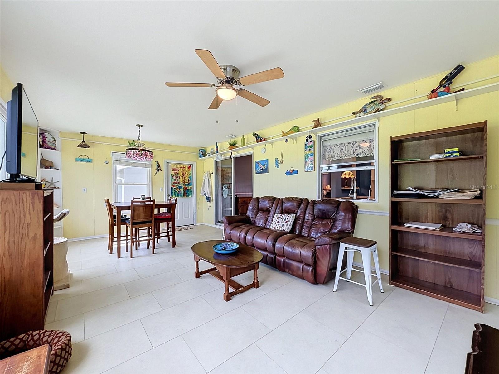 8221 PALENCIA DRIVE