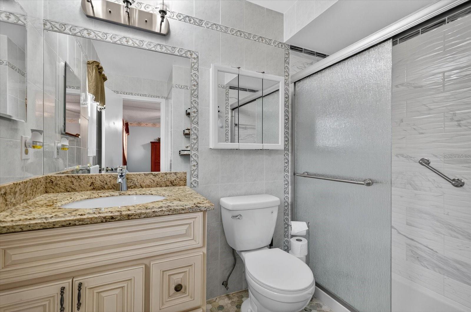 4805 N MACDILL AVENUE