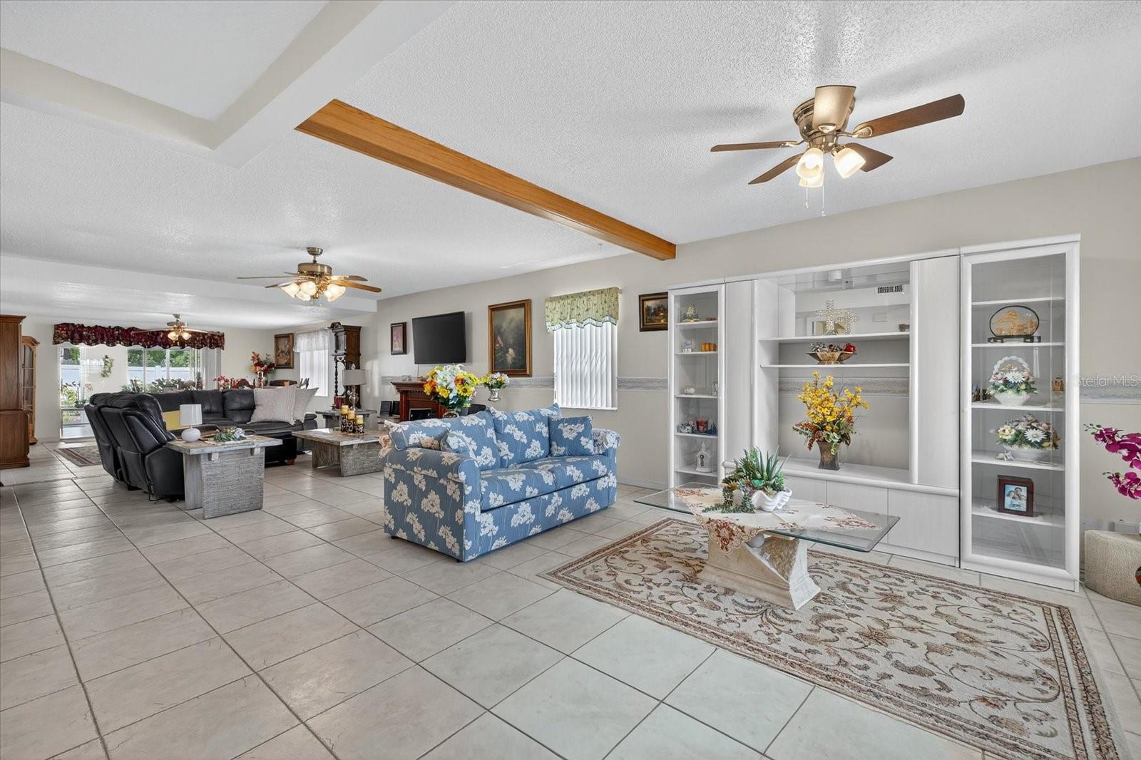 4805 N MACDILL AVENUE