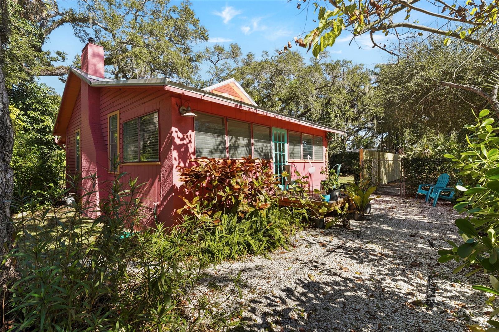 PALM GROVE - Residential