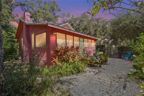 Photo of 1333 Myrtle Street, Sarasota, FL 34234 (MLS # A4677291)