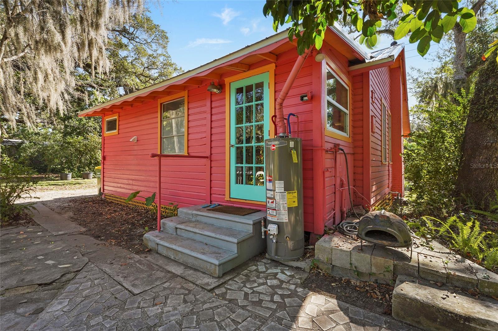 PALM GROVE - Residential