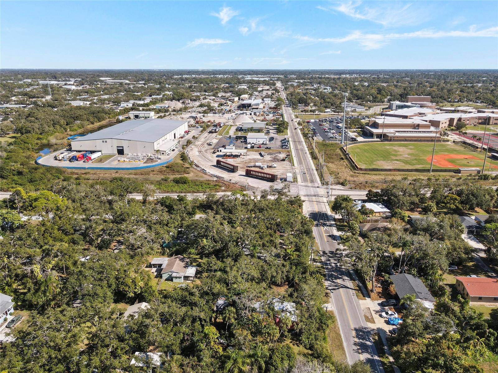 PALM GROVE - Residential