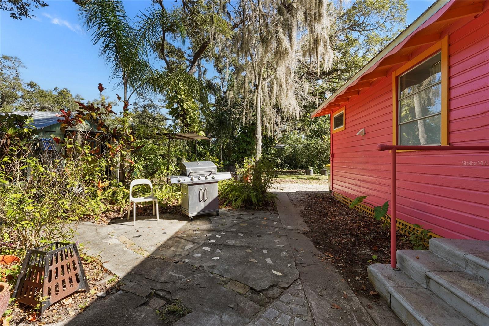 PALM GROVE - Residential