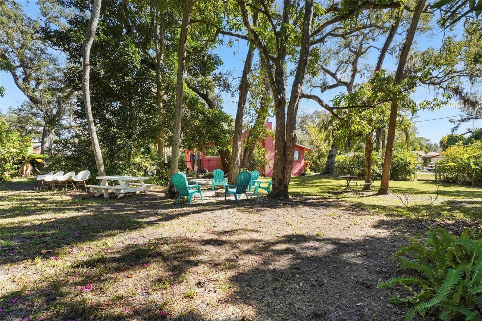 PALM GROVE - Residential