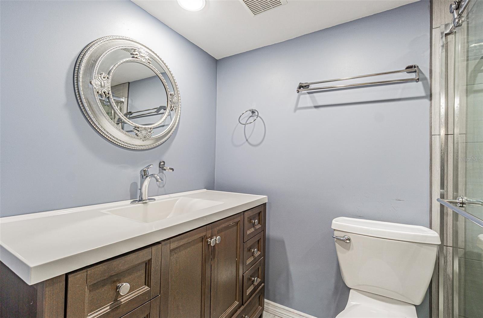 THE CONDOMIN F SUNSET PARK - Residential