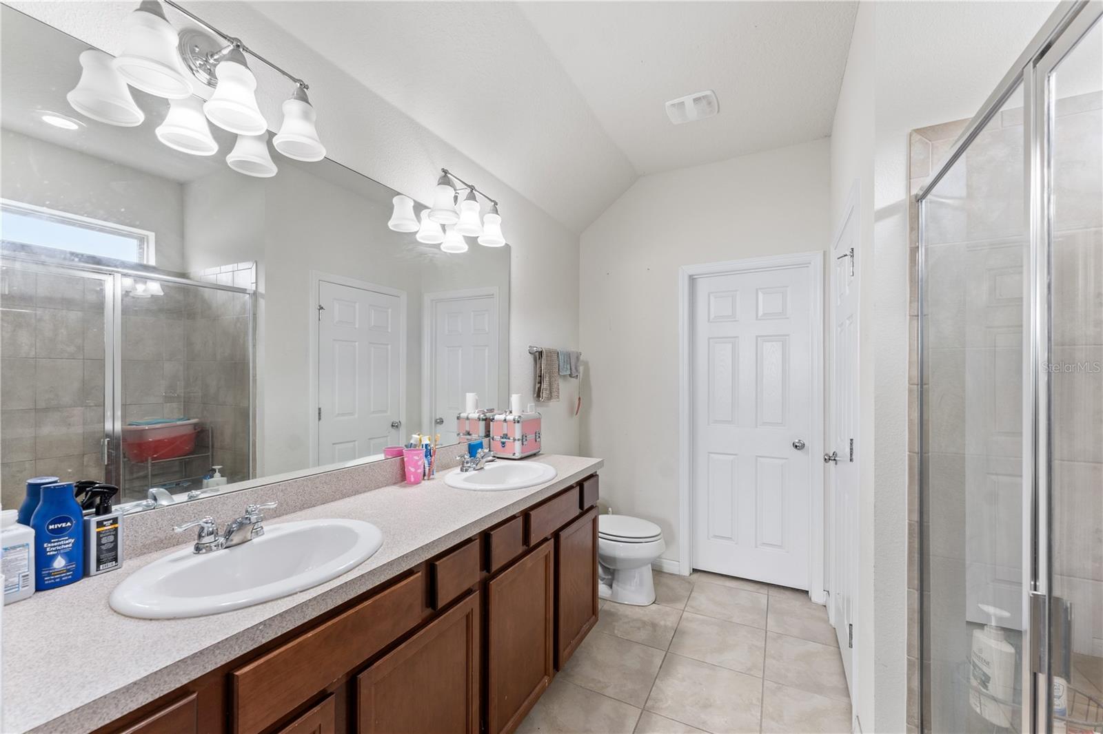 WHALEYS CREEK PH 3 - Residential Lease