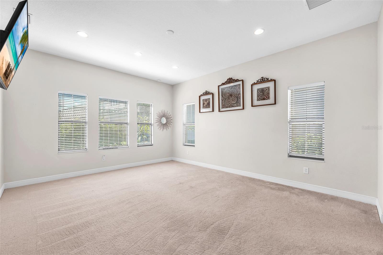 HAWKS FERN - Residential Lease