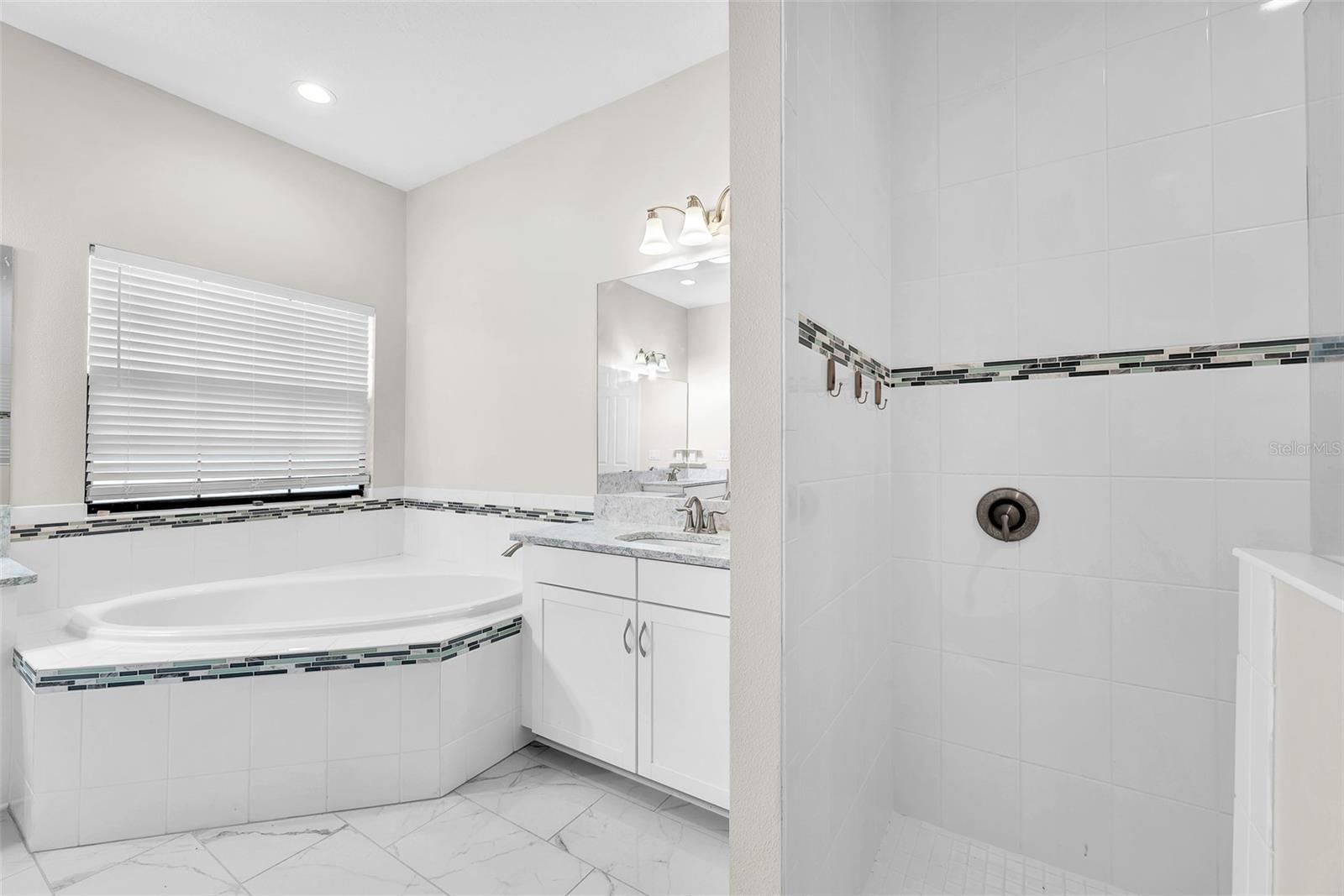 HAWKS FERN - Residential Lease