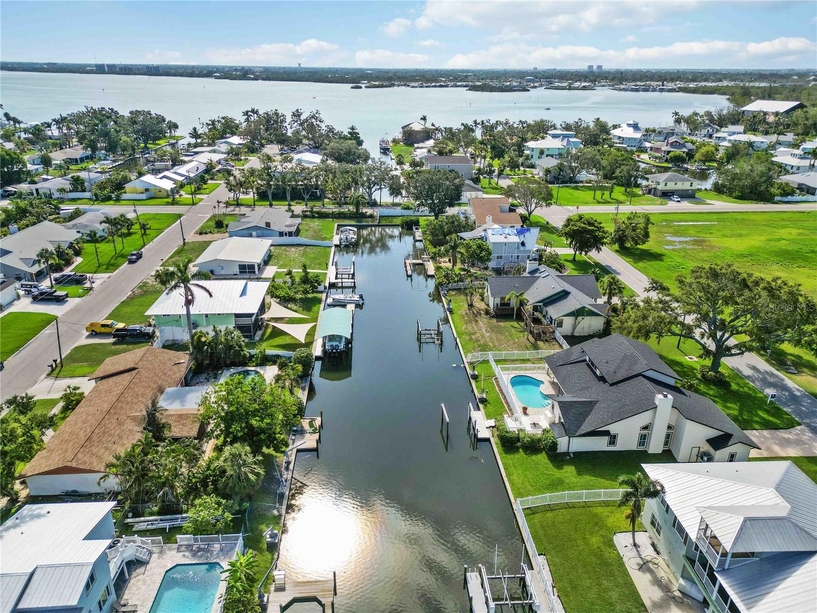 GULF & BAY ESTATES - Residential