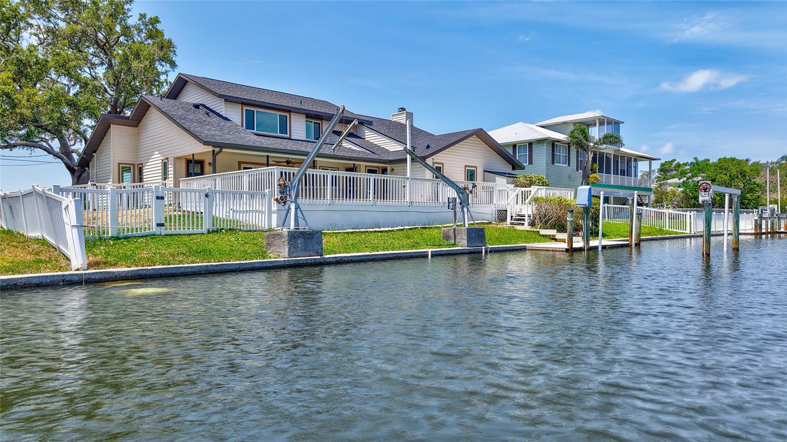 GULF & BAY ESTATES - Residential