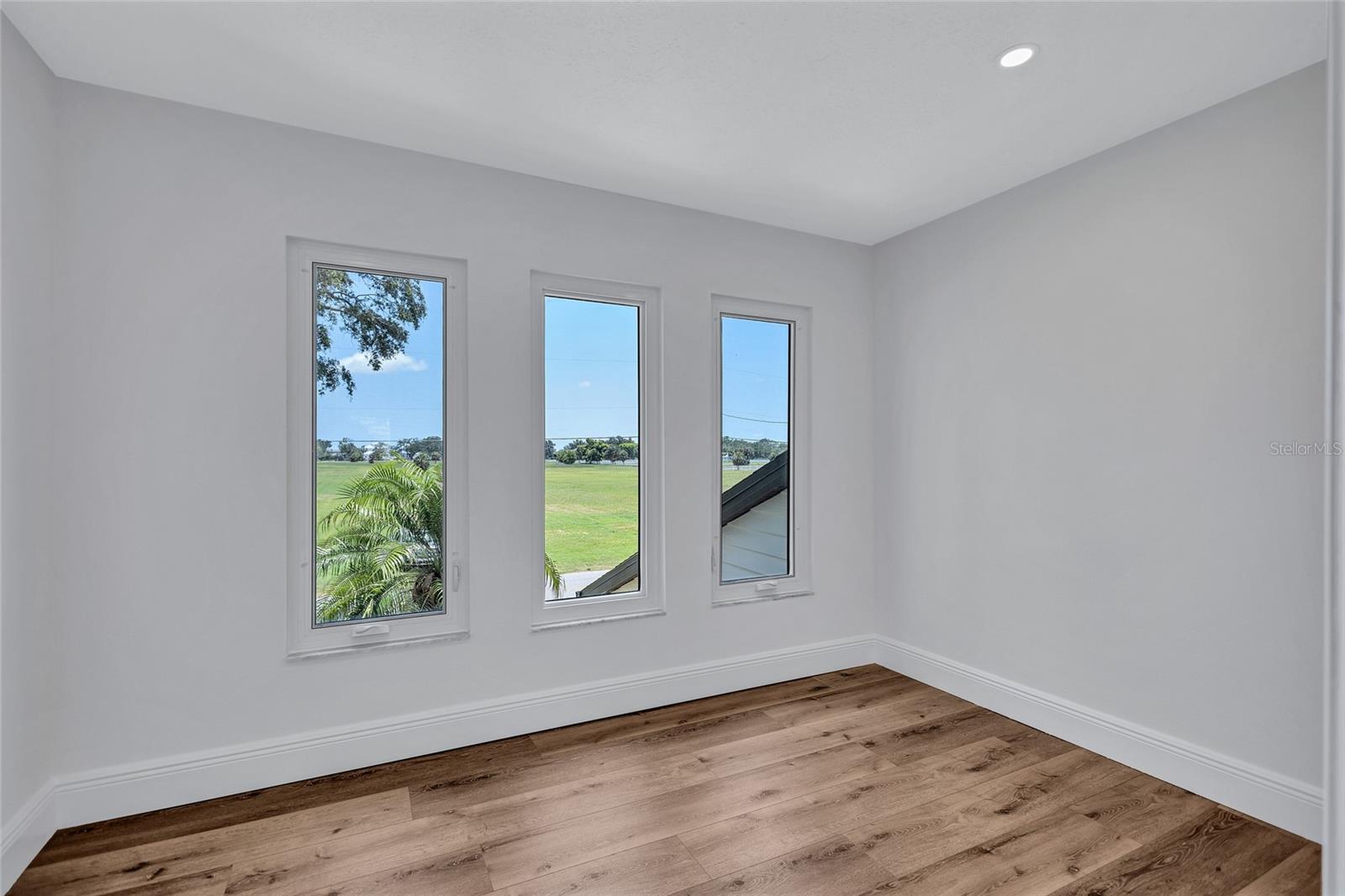 GULF & BAY ESTATES - Residential