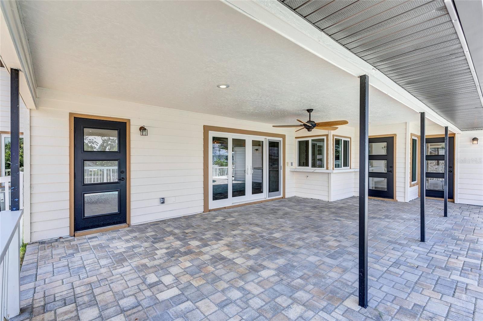 GULF & BAY ESTATES - Residential