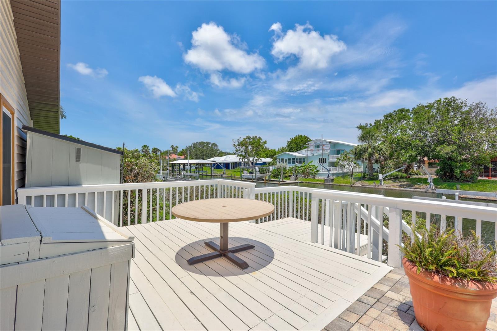 GULF & BAY ESTATES - Residential