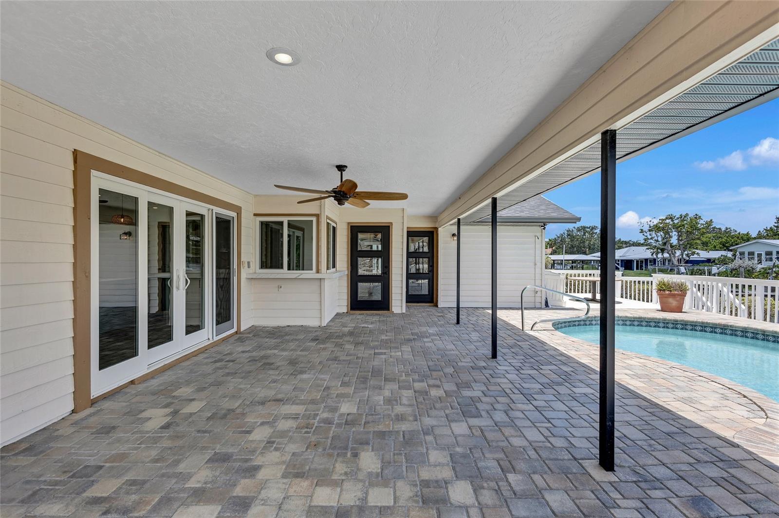GULF & BAY ESTATES - Residential