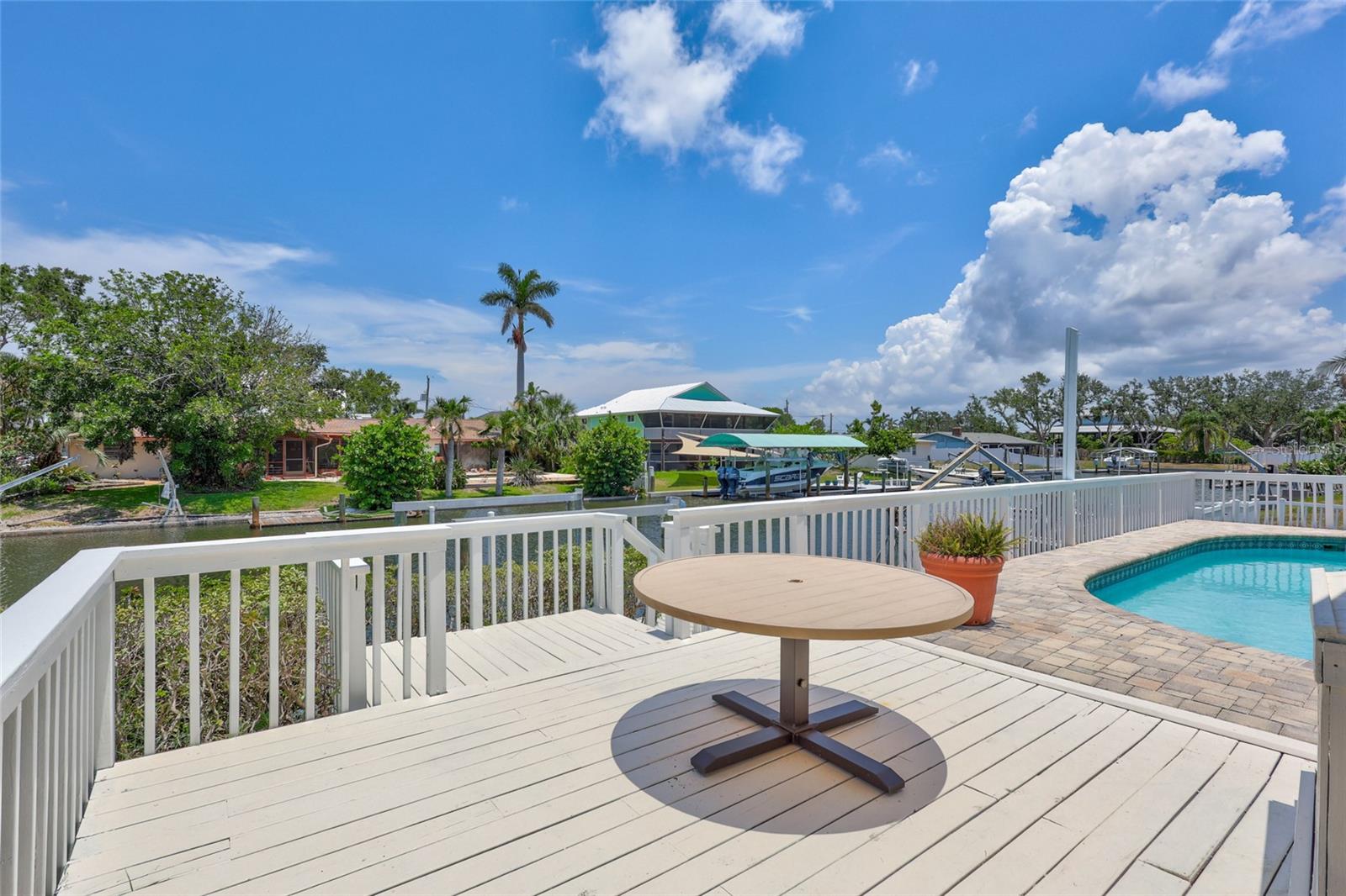 GULF & BAY ESTATES - Residential
